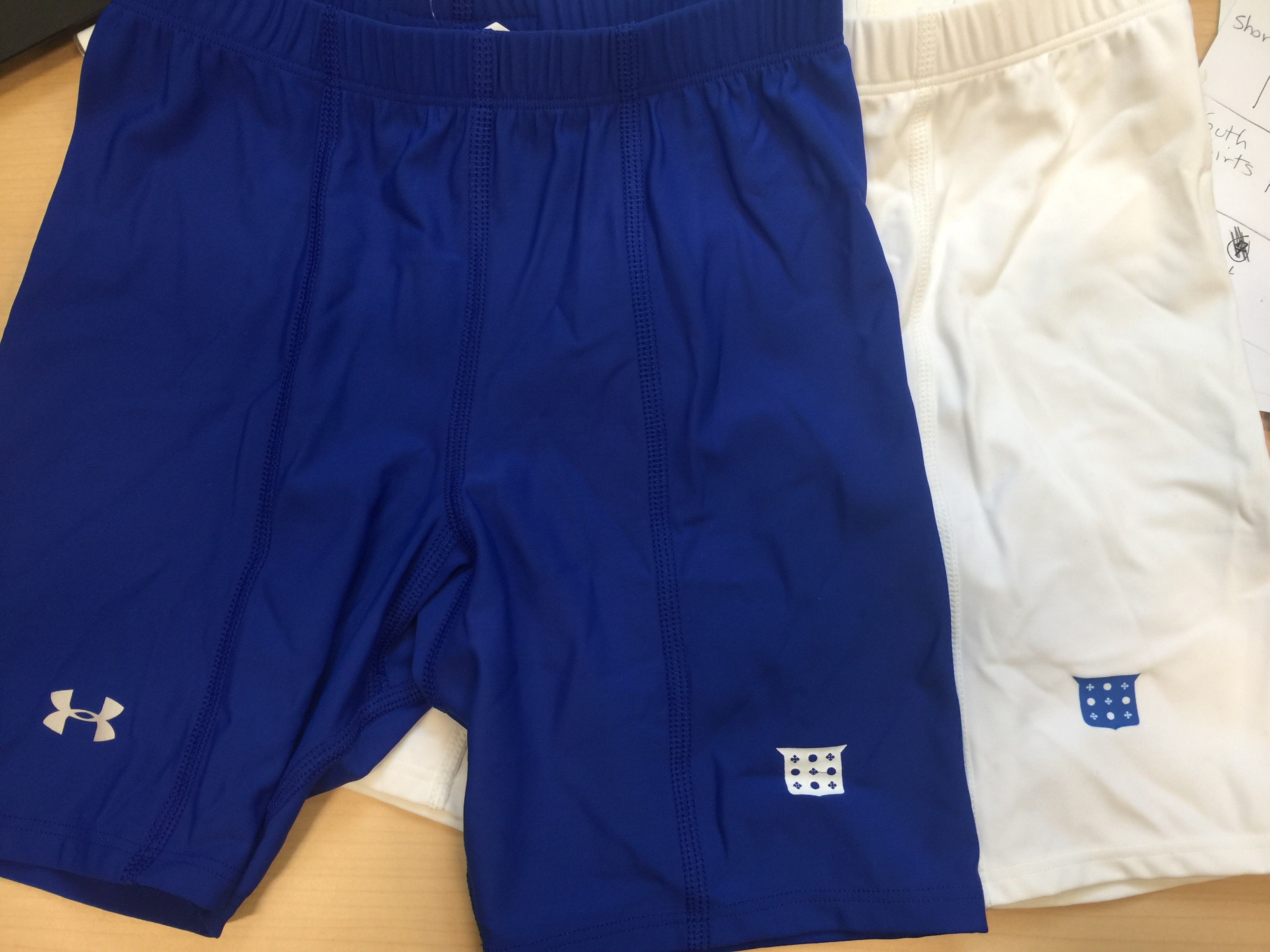 Under Armour Women’s Spandex/Compression Shorts